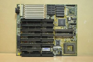 COMPUTREND MS-4125 V3.1 486 CPU VLB MOTHERBOARD, 8 RAM SLOTS, 254mm x 220mm - Afbeelding 1 van 5