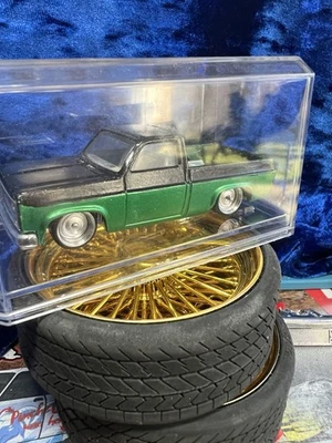 Camioneta Chevy Hot Wheels Custom 83 Foto 1 de 2