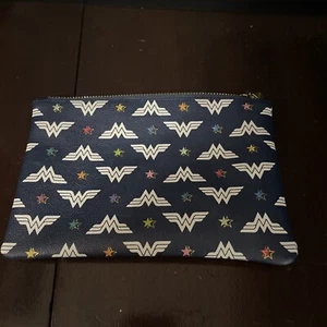 Wonder Woman Dc Comics Makeup Bag Cosmetic Pouch Handmade 8" - Picture 1 of 6