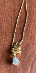 Unknown metal jewelry set gold color clear stone jewelry necklace earrings - Picture 1 of 3