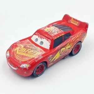 Disney Pixar Cars DieCast Lightning McQueen rosso Mattel 56 Rusteze raro 1:64 - Foto 1 di 9