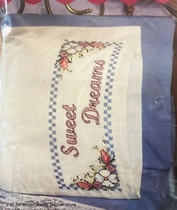 Fairway Needlecraft Co SWEET DREAMS 2xPillowcases Cross Stitch Kit w/ Threads - Imagen 1 de 5