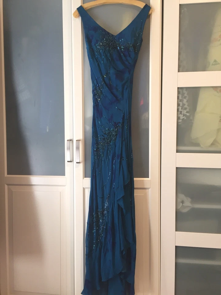 Vestido Sue Wong Azul Pavo Real Lentejuelas Abertura Alta Sin Mangas EE. UU. 4 Foto 1 de 4