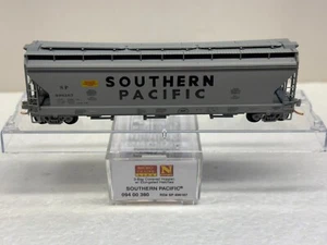 N Scale Micro Trains MTL 094 00 380 Southern Pacific SP 496167 Covered Hopper - Picture 1 of 4