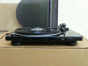 Denon DP 450USB Belt Drive 3 Speed Recording Turntable w Shure 1200HRS Cartridge - Picture 1 of 24