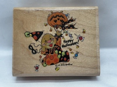 Резиновый штамп Suzy's Zoo - Ollie Clown - Happy Halloween резиновый штамп Stampede - Изображение 1 из 4
