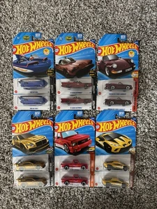 Hot Wheels 2025 P&Q Case Lot Porsche/ Batmobile/Bat Boat/ GMC/Bentley - Bild 1 von 7