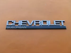 92 93 94 95 96 97 98 99 CHEVROLET SUBURBAN REAR EMBLEM LOGO BADGE SIGN A39605 - Picture 1 of 8