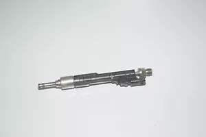 BMW F06 650i Xdrive F07 F10 F11 F12 F13 F01 F02 F15 F16 F85 Injectors - Foto 1 di 5
