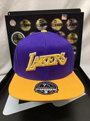 Sombrero ajustado Mitchell & Ness “NBA Lana 2 Tonos” de Los Angeles Lakers Talla 7-3/8 Foto 1 de 4