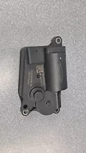 GM OEM 21-20 Corvette Exhaust System Exhaust Components-Actuator 84896570 - Picture 1 of 3