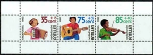 NETHERLANDS ANTILLES -1982 – MUSICAL INSTRUMENTS -VF** - Bild 1 von 1