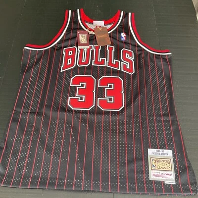 MITCHELL NESS SCOTTIE PIPPEN CHICAGO BULLS HARDWOOD CLASSIC MENS NWT SIZE XL - Image 1 of 4