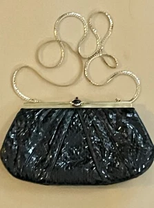 Vtg Elegant Judith Leiber Black Snakeskin Clutch/Purse Gold Chain w/Onyx Clasp - Picture 1 of 12