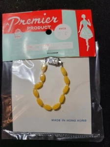 Vintage Doll Necklace for Barbie & Tammy In Original Package FUN! JW81 - Picture 1 of 1