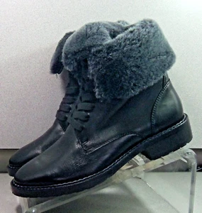 7851515  LSPBT50 WOMEN SHOE 7 BLACK SHERLING BOOT BY JOHNSTON & MUPRHY - Picture 1 of 8
