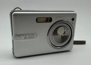 Medion MD 85416 Digitalkamera Kompakt 6MP 3x Optischer Zoom Silber - Bild 1 von 8