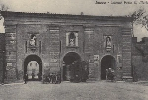 CARTOLINA *23 LUCCA TOSCANA ESTERNO PORTA S.MARIA (RIPRODUZIONE) NON VIAGGIATA - Imagen 1 de 2