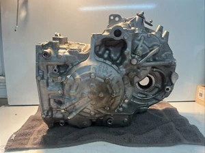 2019-2021 VOLKSWAGEN JETTA 1.4L AUTOMATIC TRANSMISSION COVER HOUSING Rb-92 - Picture 1 of 8