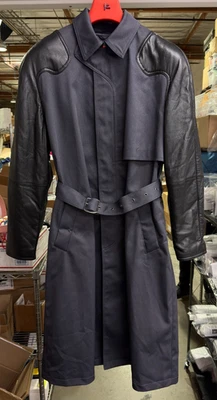 Ferrari - Gabardina para hombre con paneles en negro - Talla M - FW22 47506 Foto 1 de 4