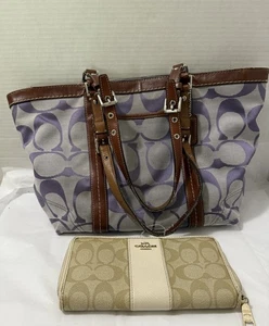 Bolso de Mano Coach Vintage Púrpura Firma Logo Jacquard Beige Blanco Billetera Proyecto - Imagen 1 de 22
