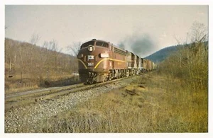 Locomotora ferroviaria Lehigh Valley 562 en Waverly, Nueva York - Imagen 1 de 2