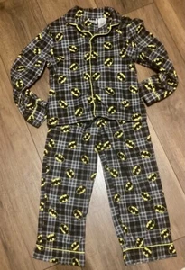 BATMAN Boy's Size Med (8) 2-Piece Pajama Set Black & Yellow - Picture 1 of 3