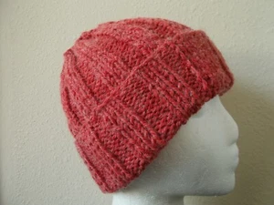Hand knitted warm and cozy yak wool blend hat beanie/hat, rose red - Picture 1 of 7