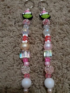 Pink Grinch Christmas Keychain - Picture 1 of 3