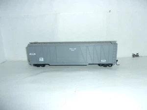 D6 (HO) Maintenance Of Way (MW 17 outside brace 50' Box Car - Picture 1 of 6