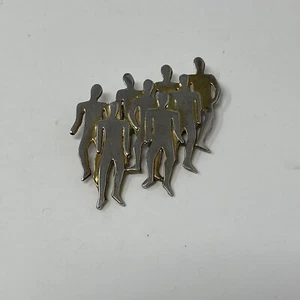 Vintage 1980s 8 Man Brooch Brass Plated VTG Jewelry See Images - Picture 1 of 5