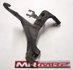 Gancho elevador motor lateral tipo pasajero Toyota MR2 MK2 Revision1 Revision2 - izquierdo - Imagen 1 de 2