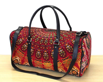 Novo Exclusivo Weekender Duffel - Bolsas de ombro Boho - Bolsa de viagem para pernoite VERMELHA - Imagem 1 de 4