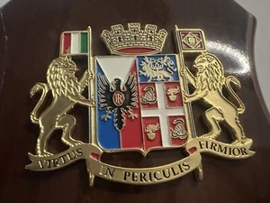 Crest Carabinieri A Cheval Bouclier Bois Poli Avec Métal Vernis Hauteur 13 - Picture 1 of 6