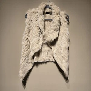 Love Token Cream Rabbit Fur Vest Size M NWT - Picture 1 of 7