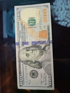 Trianary 100.00 Note - Picture 1 of 9