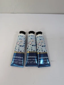 3 Bath & Body Works Gardenia Sheabutter Handcreme Reise Mini Handtasche Größe 1 Oz. - Bild 1 von 3