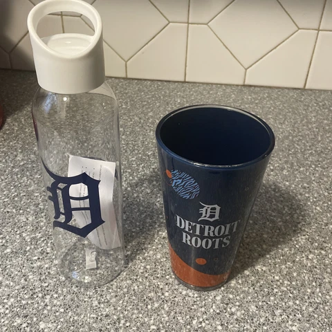 Detroit Tigers Detroit Roots Tumbler SGA Detroit Tigers Water Bottle SGA Cover