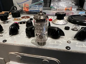 1 Philips Miniwatt France EF86 6267 Vakuumröhre getestet garantiert! - Bild 1 von 6
