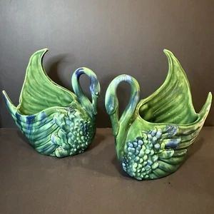 2 Vintage Royal Haeger Swan Vase R 82 R Green Blue MCM - Picture 1 of 10