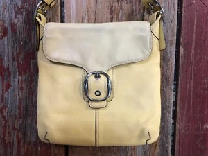 Borsa a tracolla Coach vintage in pelle gialla Bleecker F13355 - Foto 1 di 8