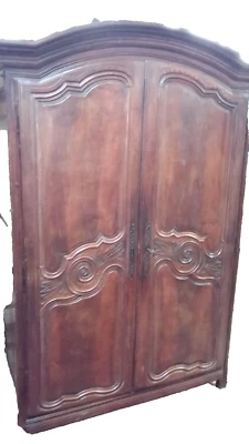 Armoire régional a 2 portes 4 étagères en chêne fin18ème - Photo 1/4