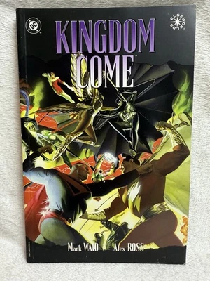 Kingdom Come TPB (1997), DC Comics, primera impresión, Superman Batman - Premio Eisner Foto 1 de 4