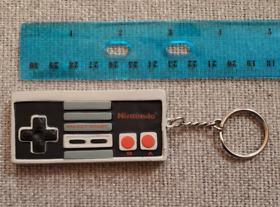 Nintendo NES Controller Key Chain 2003
