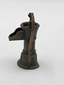 Miniature Metal Diecast Water Pump Pencil Sharpener Dollhouse - Picture 1 of 8