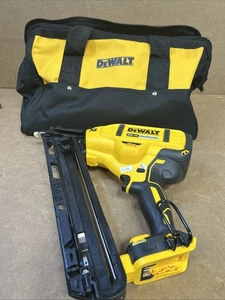 Dewalt DCN650 20 V Max XR 15 Stärke abgewinkeltes Finish Nagler Z170 - Bild 1 von 7