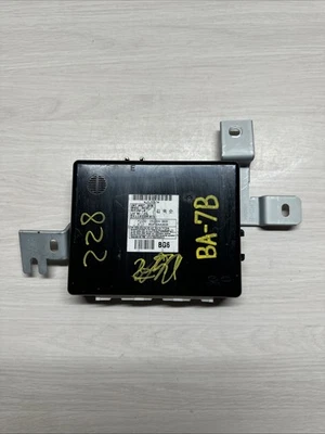 Hyundai Elantra body control 14 16 bcm unit coupe US conventional OEM 954003XEB0 Foto 1 de 4