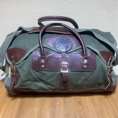 Duluth Pack Bolsa de Lona Deportiva Mediana Hecha en EE. UU. Correa de Cuero Gruesa Verde Foto 1 de 4