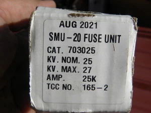 NEW S&C 703025 SMU-20 Fuse Unit TCC 165-2 27KV 25K AMP - Imagen 1 de 1