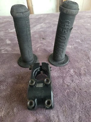 SE BMX Stem Threadless Black 4 Bolt Used With Free Grips - Image 1 of 4